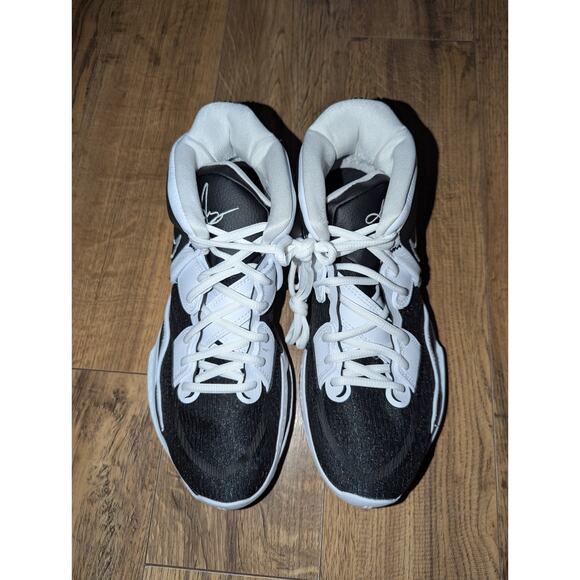 Nike Kyrie Infinity TB Black White Sneakers‎ Mens Size 7 DO9616-002